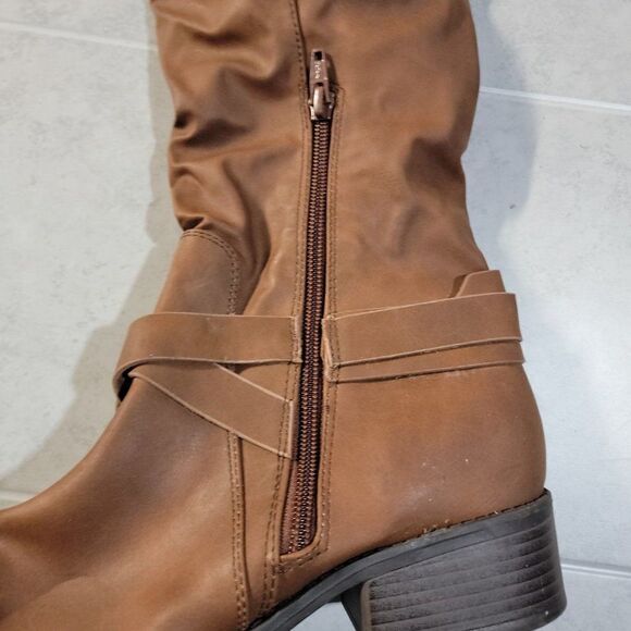 Kohls Womens Brown Leather Round Toe Block Heel Knee High Riding Boot Size 8.5 W - Picture 5 of 8